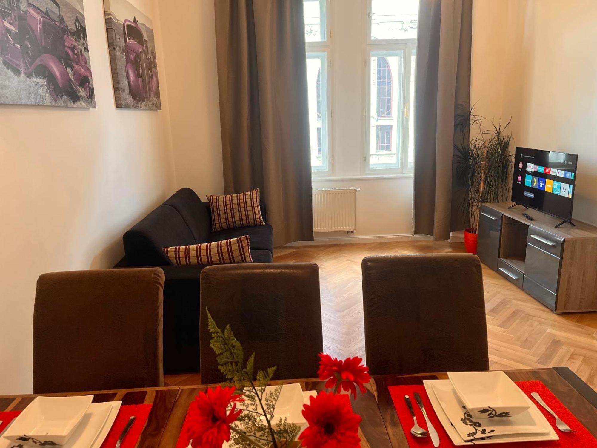 Riverbridge Apartments Прага Экстерьер фото