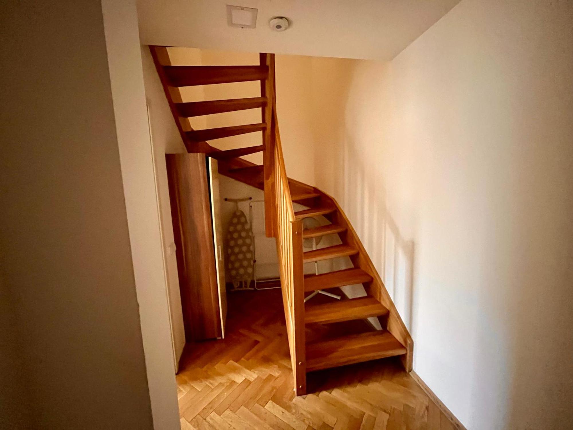 Riverbridge Apartments Прага Экстерьер фото